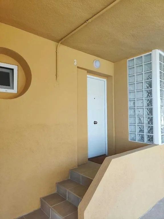 Superbe Appartement Terrasse Entierement Renove Au Bord De L'Ebre Deltebre Apartament